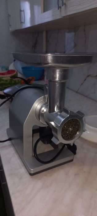 Мясорубка сатамын. Бағасы 55000.