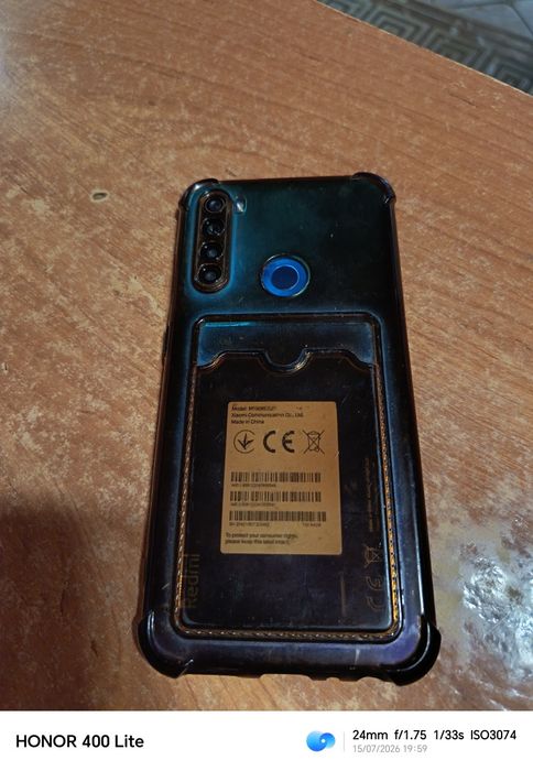Продам телефон б/у