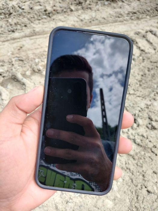 Vând Samnsung s23 256gb 8gb ram