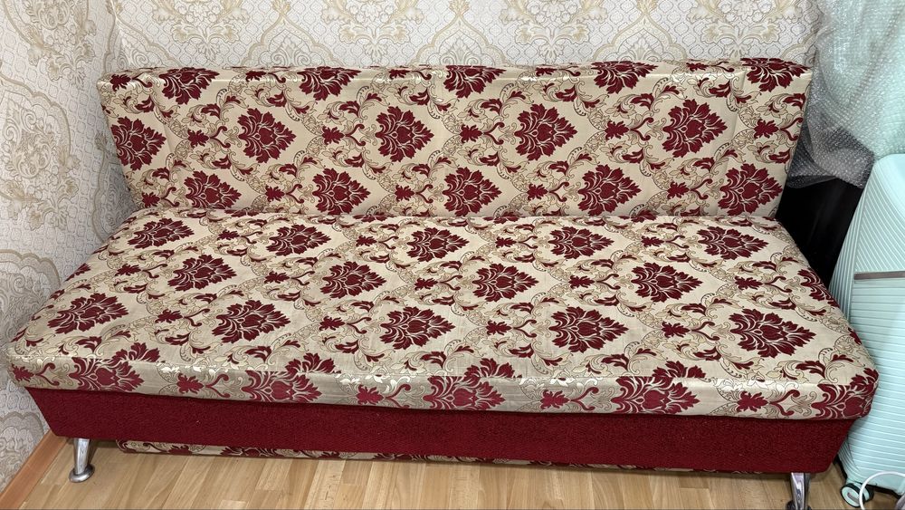 СРОЧНО продам диван