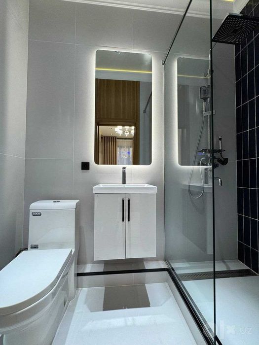 4 панорамных окна — 3 комнаты на Глинке, 65 м²`