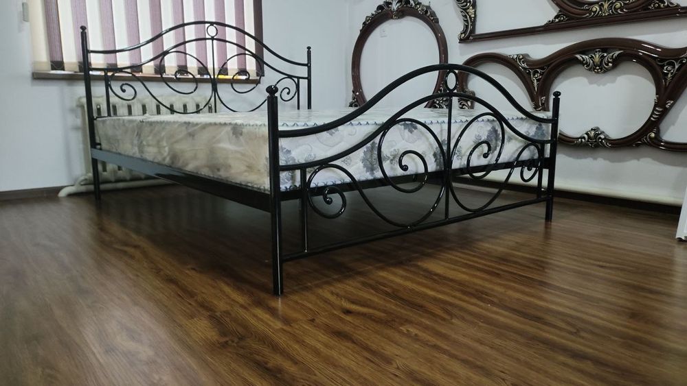 Кровать кованые металлические кровати
