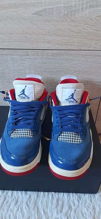 adidasi JORDAN 4 RETRO