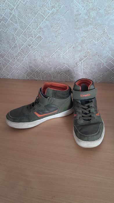 Обувь детская 32рр,по1000т