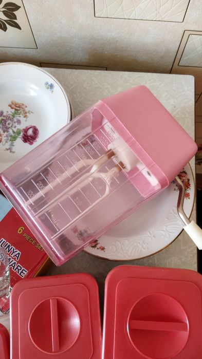 Посуда разная. .