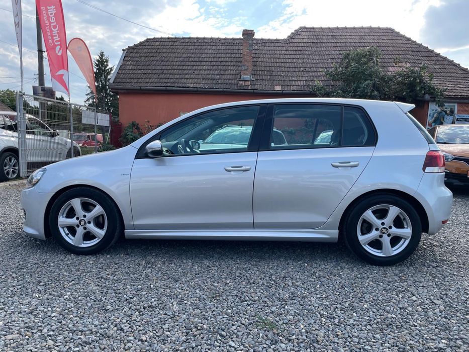 ‼️Volkswagen Golf Bluemontion an de fab 2012 cu motor de 1,6 tdi 90 cp‼️