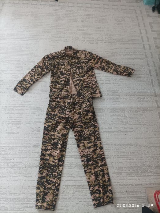 Военный форма ...