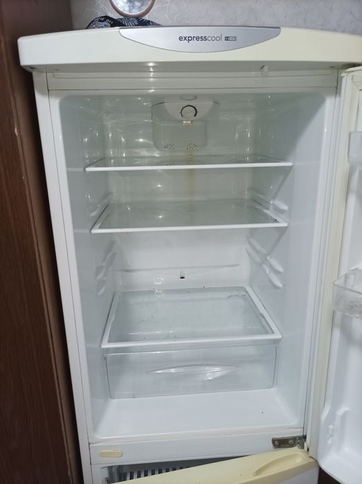 Продам холодильник Самсунг