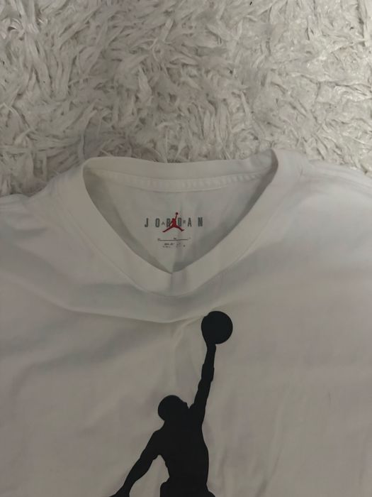 tricou jordan marimea M