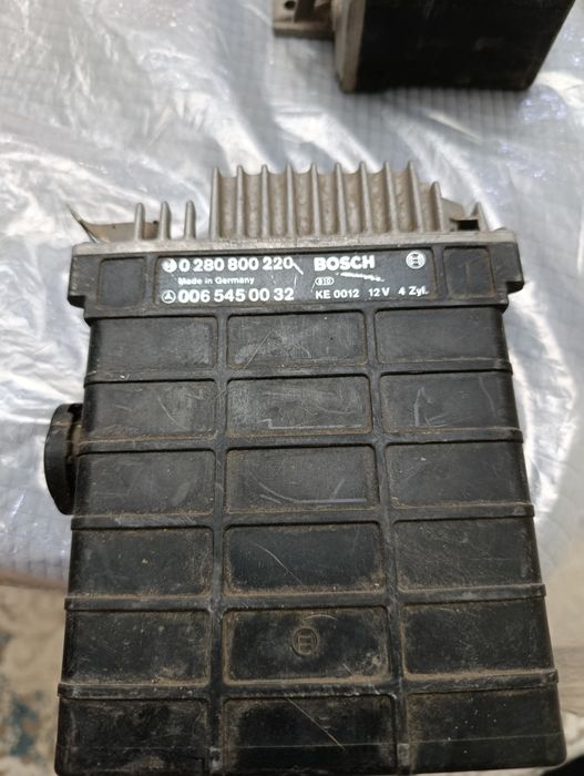 Продам блок управления двигателем