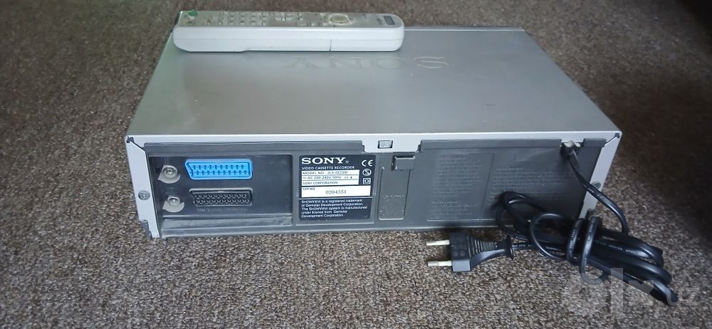 Video-magnetofon sony.