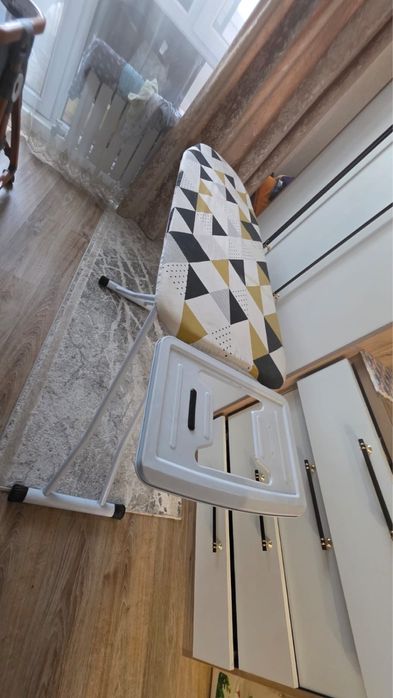 Подам гладильную доску