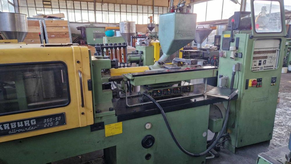 Шприц машина Arburg 350-90-220D