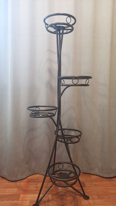 Подставка для цветов