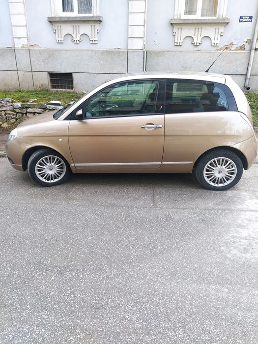 Lanchia Ypsilon 1.2 бензин 64 к.с 2007г на части