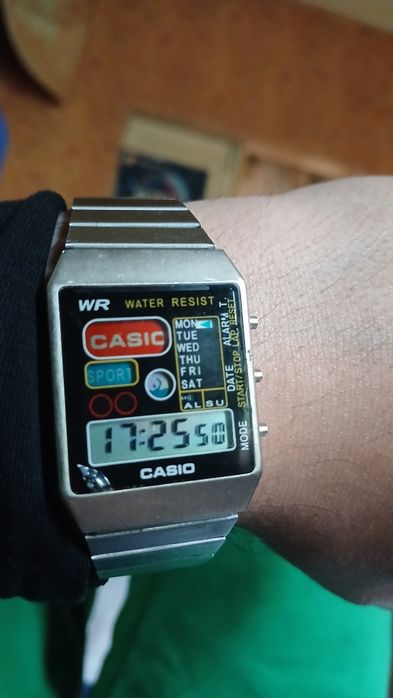 Продам casio часы редкие 2 модели