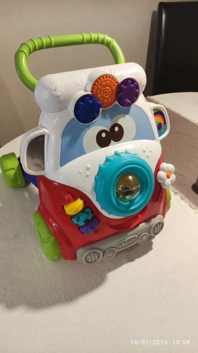 Проходилка за бутане Chicco