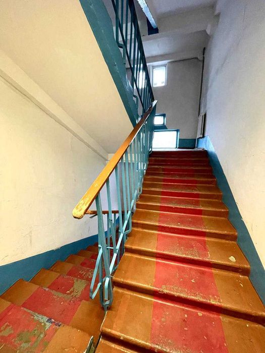 3-комнатная, 9мкрн, 5\5, 62м2, 1983м2