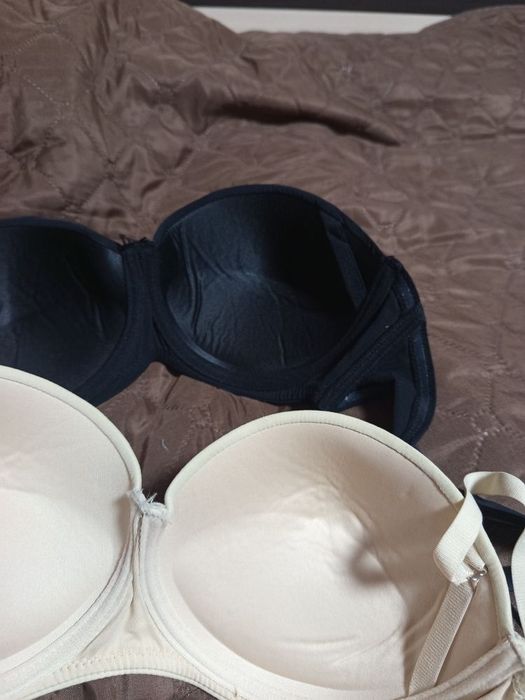 Сутиени 80C /черен и бежов/