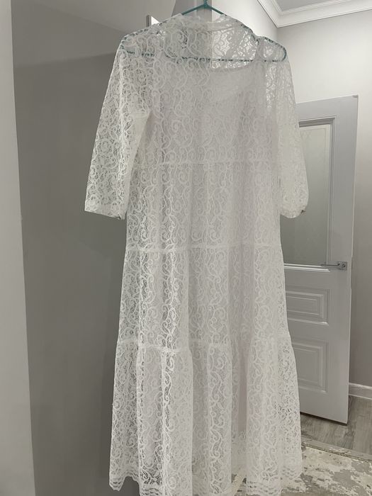 Вечернее белое платье