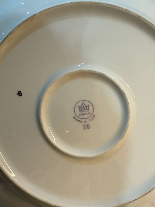 Продаю два блюда мадонна