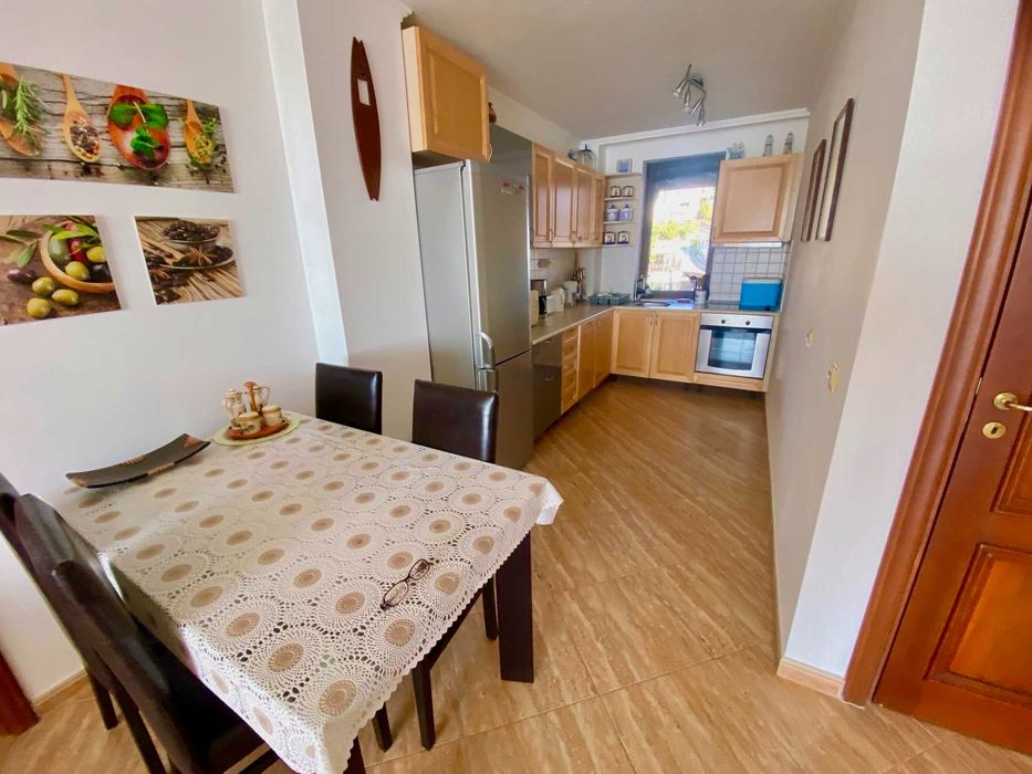 Продава се Тристаен апартамент в Свети Влас - 100 кв.м за 1980 €/кв.м - Снимка #6