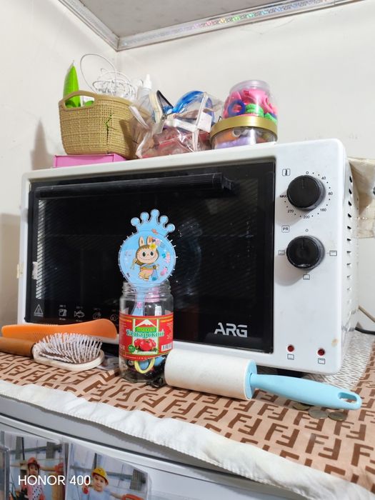 Духовка  Буу работает