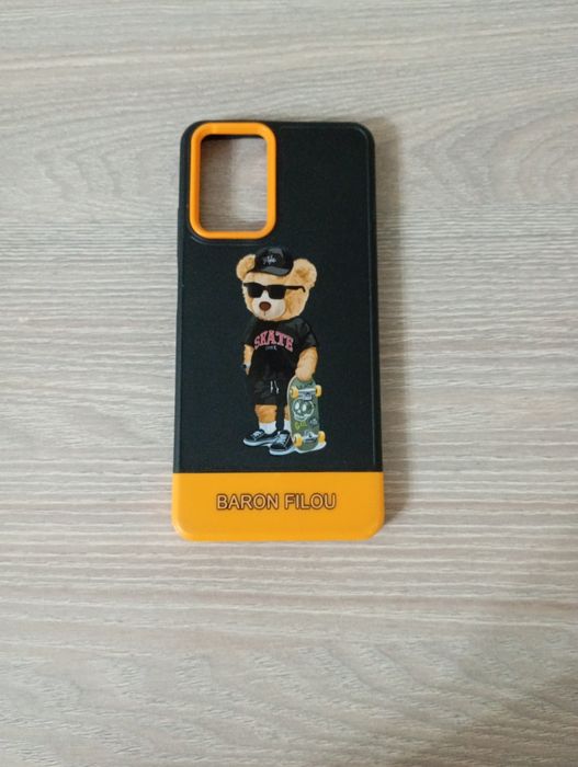 Продам чехол Baron FILOU