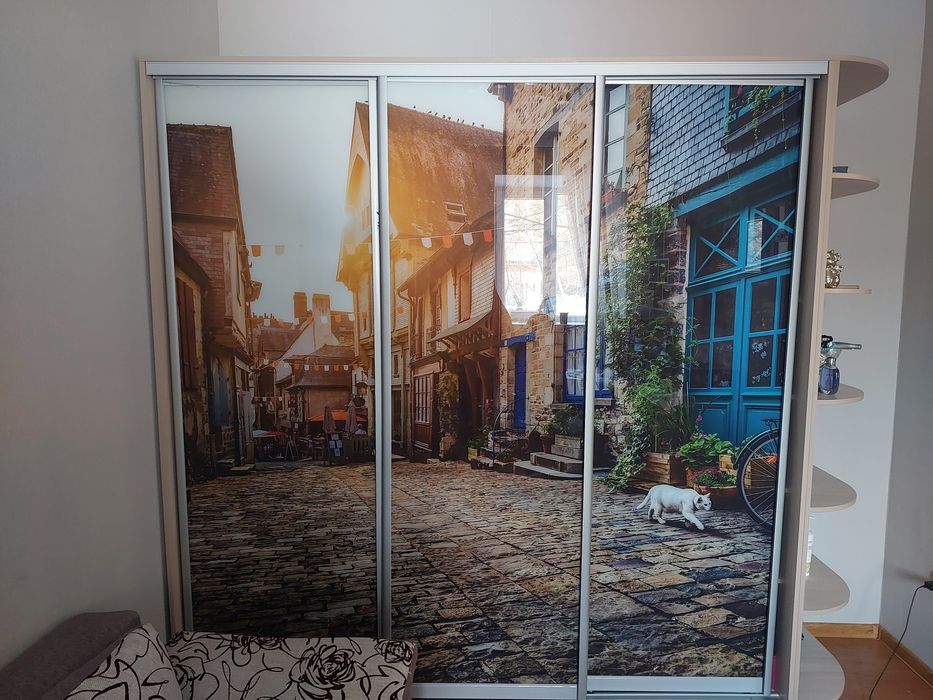 Шкаф купе новый.