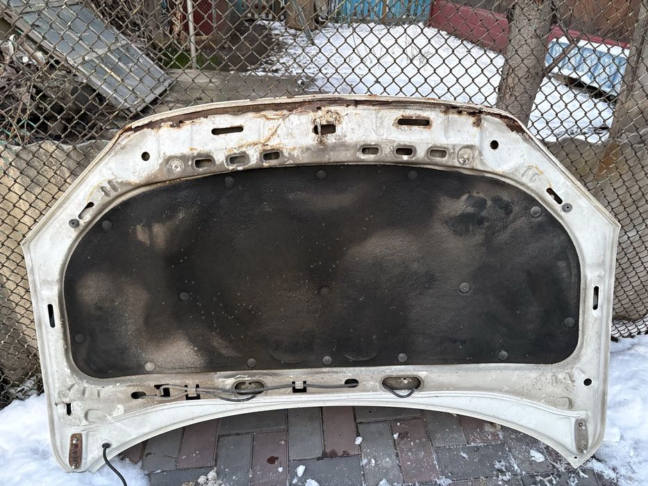 Продам капот лада гранта