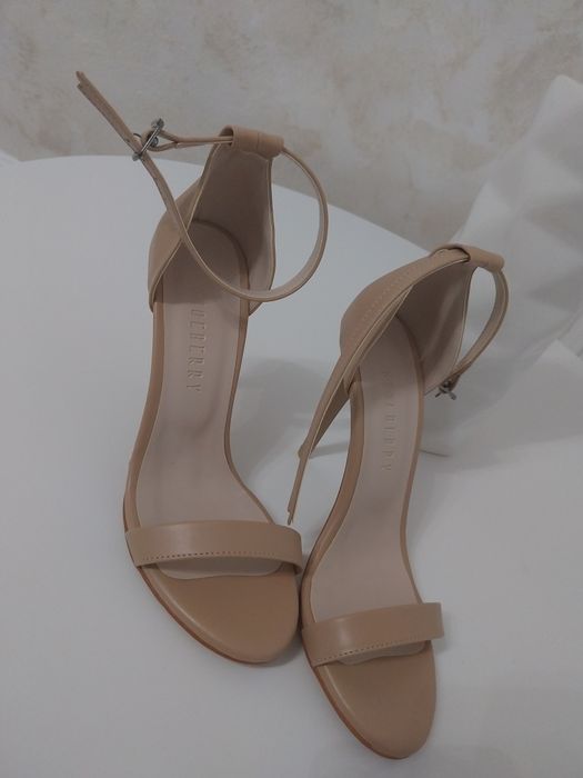 Sandale  Shoeberry