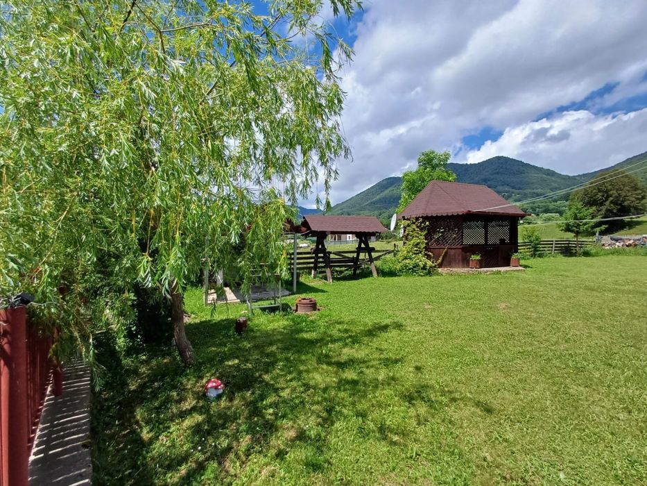 Casa de vanzare Lepsa /schimb cu apartament în Brașov