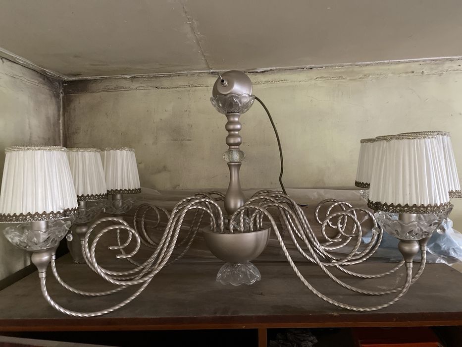 Люстра б/у продам актау