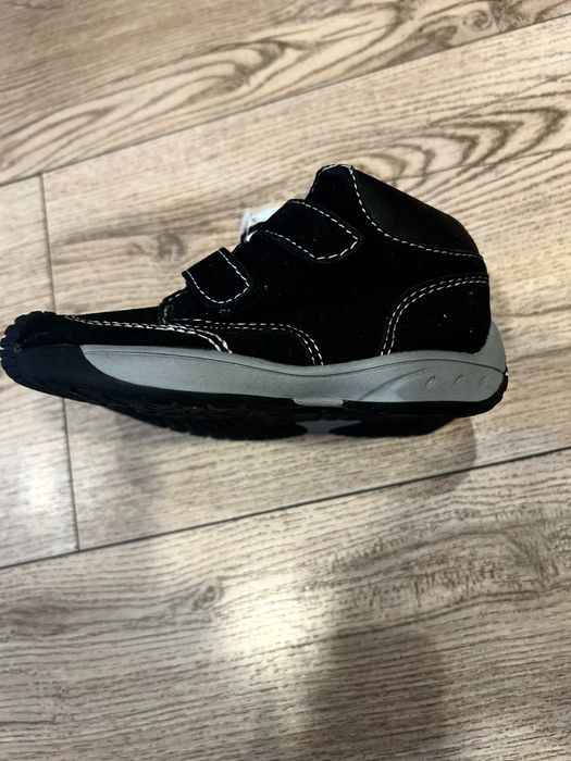 Дамски и детски спортни кецове