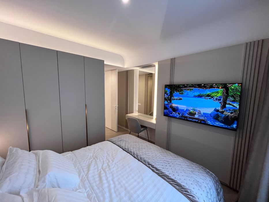 Cortina North | 2 camere ultra-modern | Etaj 8 | Balcon generos + parcare