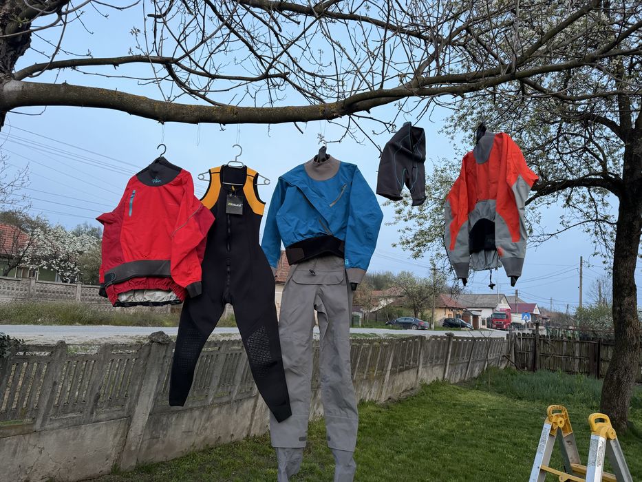 Kokatat si Palm echipament profesional apa noi cu eticheta