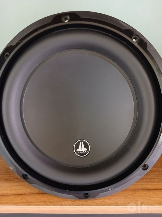 Продаю сабвуфер JL AUDIO