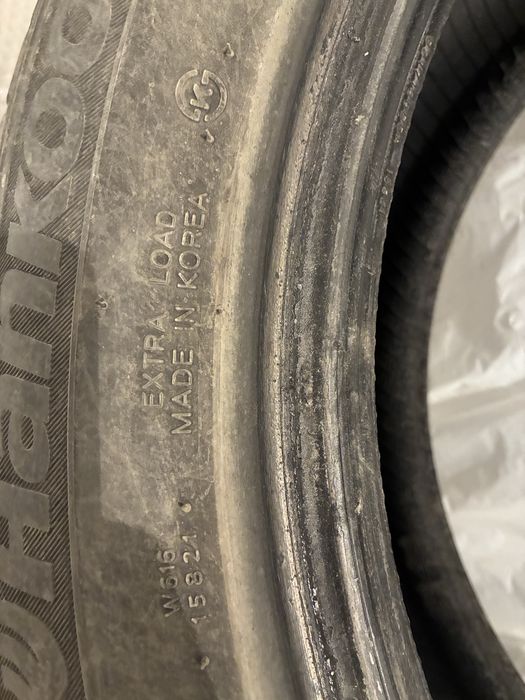 Hankook 215/55/17 зимние шины комплект
