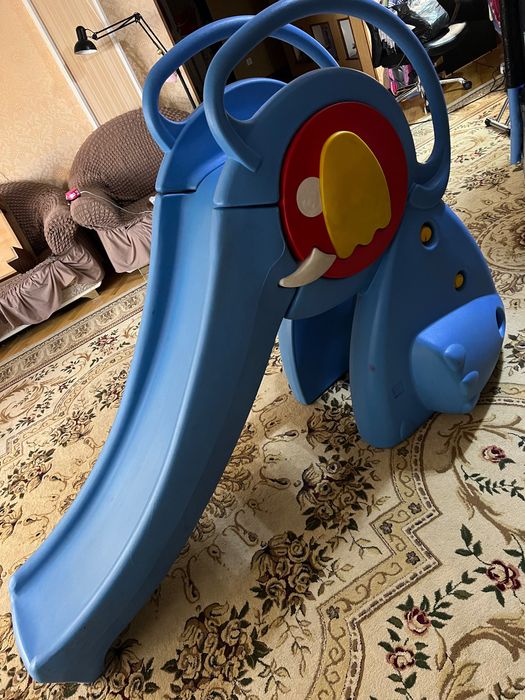 Продам детскую горку