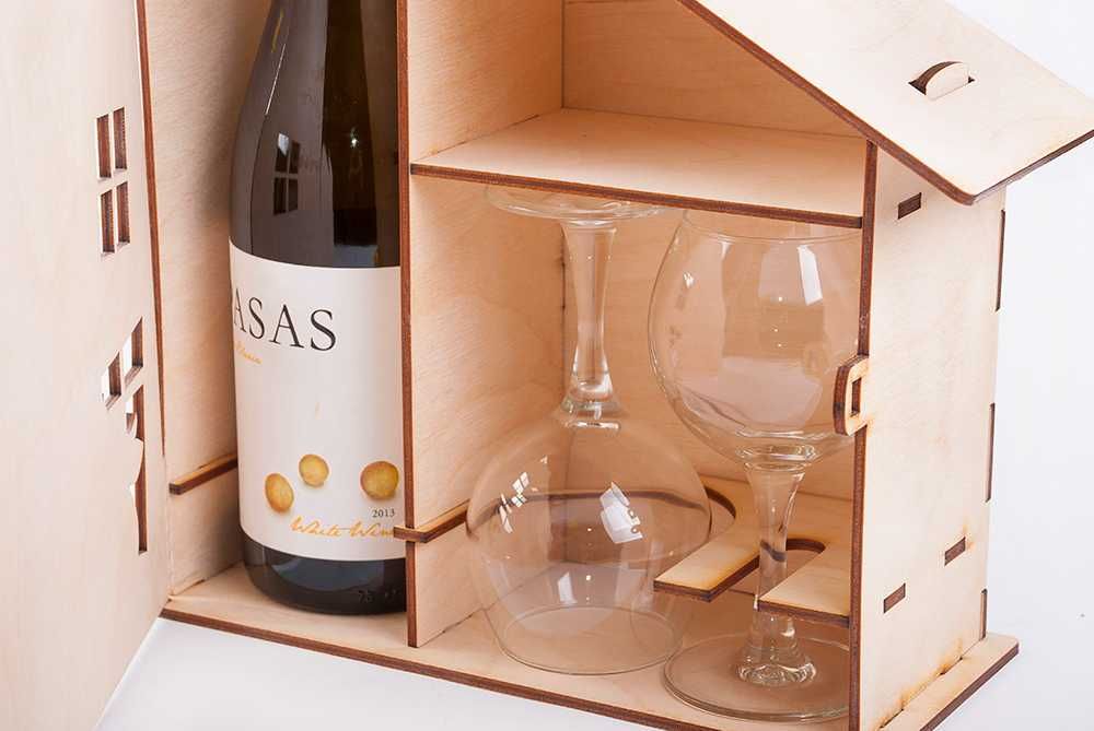 ЧПУ резка изделий из фанеры | Сувениры, таблички