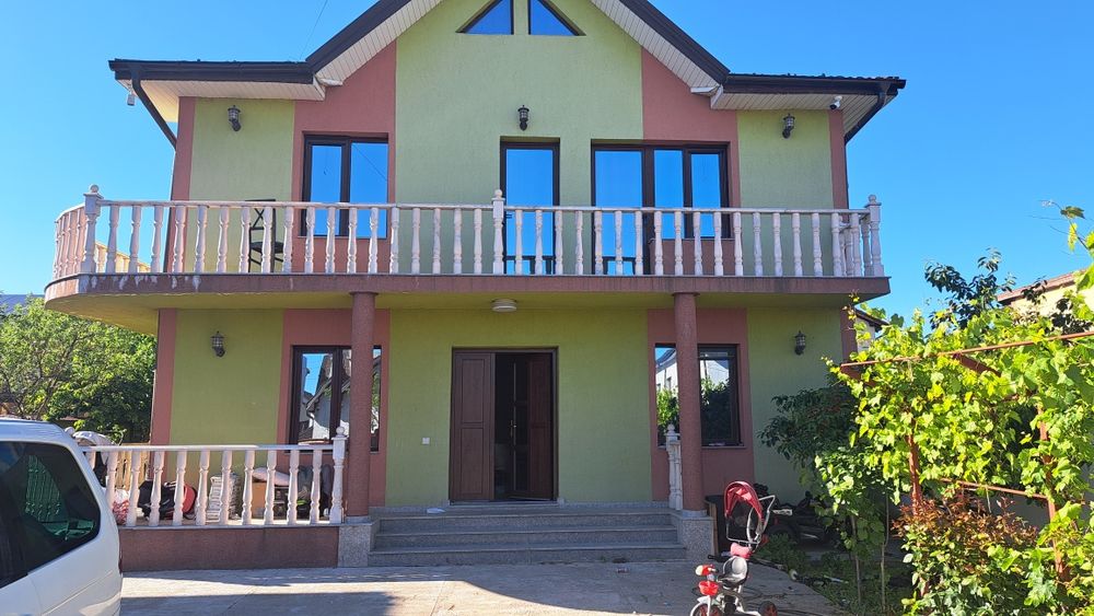 Casa de vanzare pe aeroport