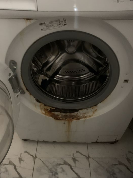 Zanussi avtomat kir yuvish moshinasi