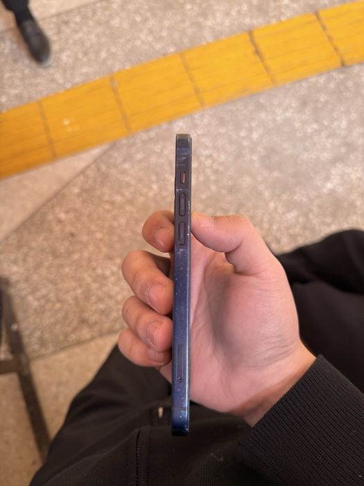 Iphone 12 без коробка