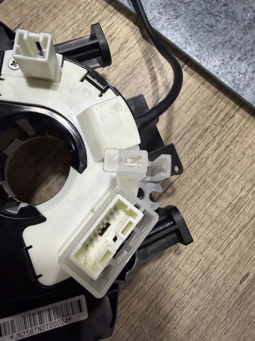 Лентов кабел Nissan