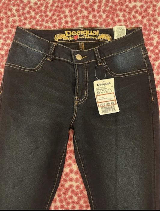Blugi skinny Desigual - nou cu eticheta