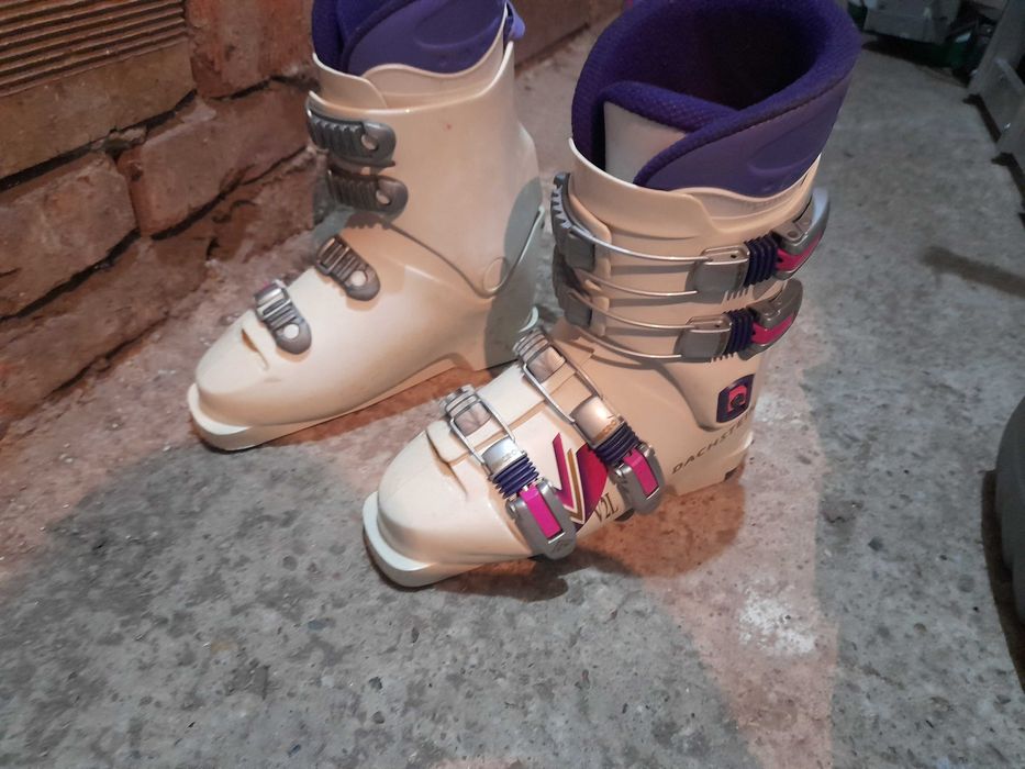 Детски ски обувки Дачстейн / Dachstein