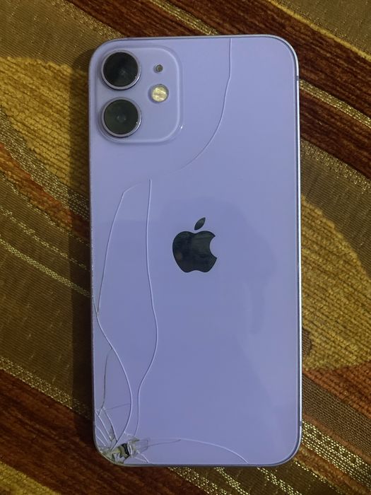 Продам iphone 12 mini