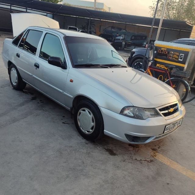 Nexia 2 Donc 1.6 Sotiladi