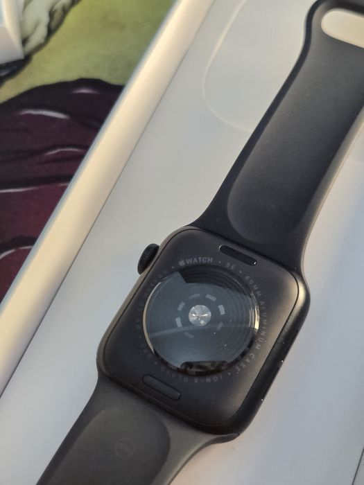 Apple Watch SE (gen 2) 40mm