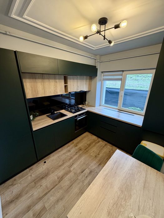 Apartament 2 camere cu grădină proprie, parter, 2 locuri de parcare subterane – confort și liniște